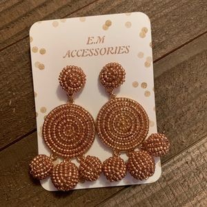 Gold Tassels 🛍😍